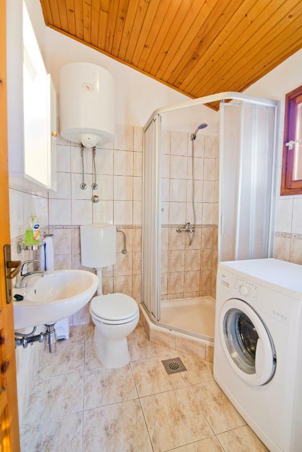 Apartment Sare Betina  Kültér fotó